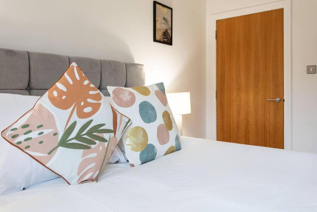 Best City Centre Luxurious Home Free Parking Belfast Zewnętrze zdjęcie