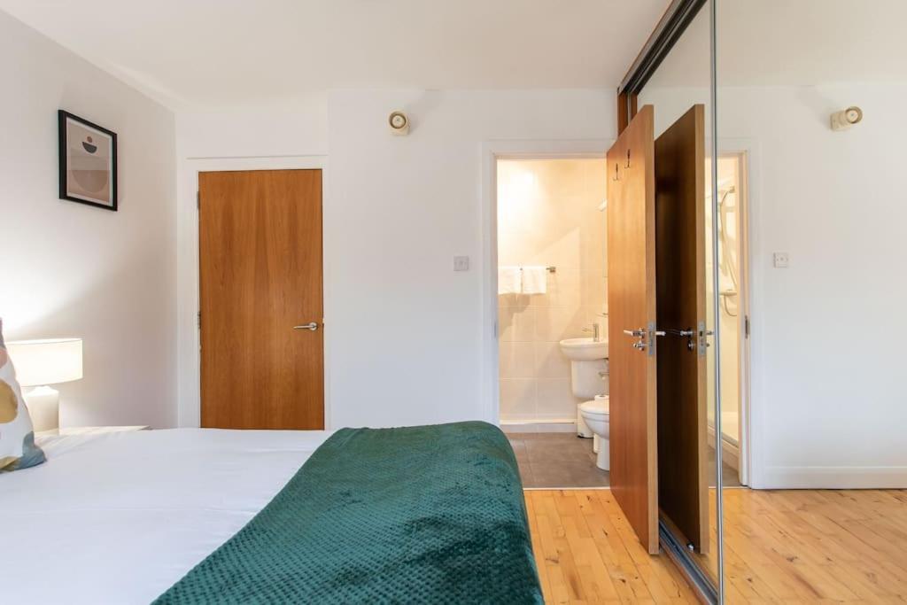 Best City Centre Luxurious Home Free Parking Belfast Zewnętrze zdjęcie
